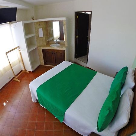 Hotel Puerto Piedra بويرتو إسكونديدو المظهر الخارجي الصورة