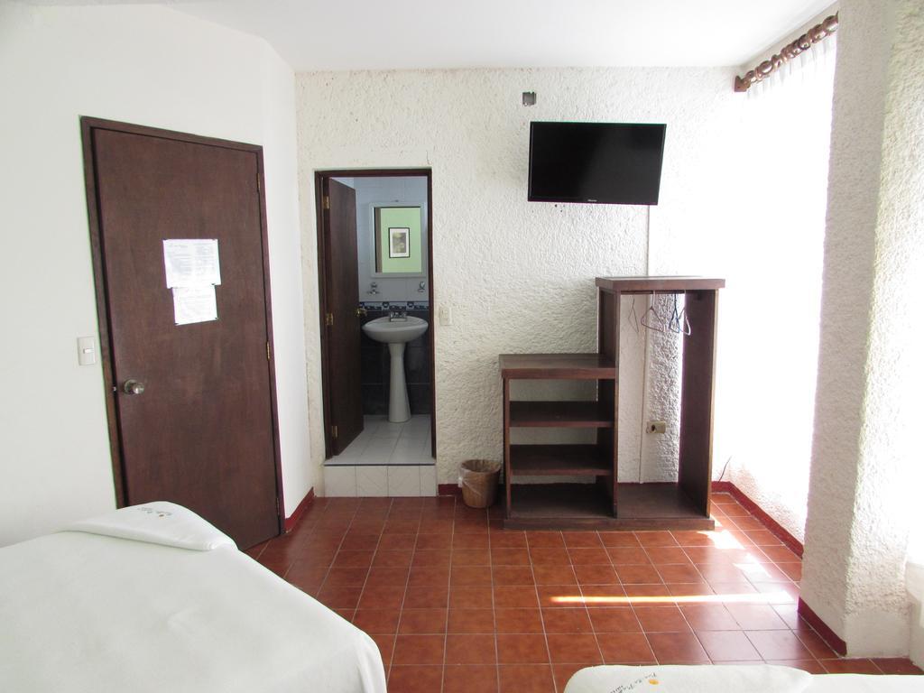Hotel Puerto Piedra بويرتو إسكونديدو المظهر الخارجي الصورة