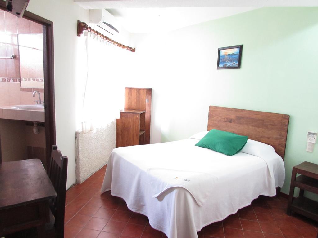 Hotel Puerto Piedra بويرتو إسكونديدو المظهر الخارجي الصورة