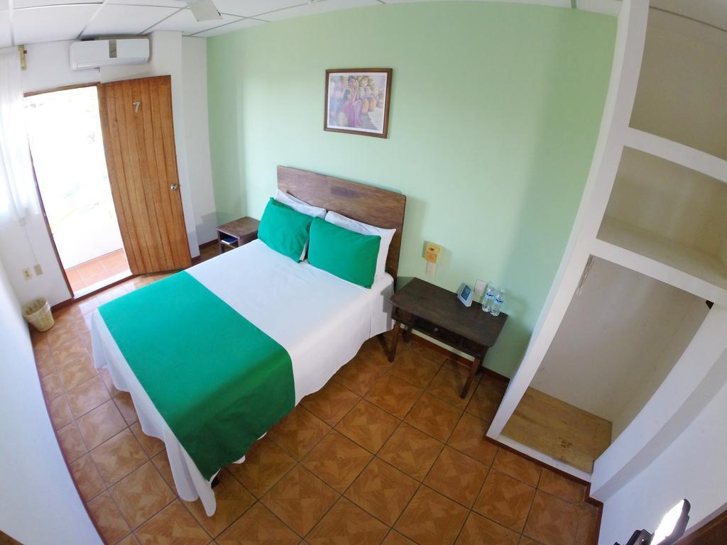 Hotel Puerto Piedra بويرتو إسكونديدو المظهر الخارجي الصورة