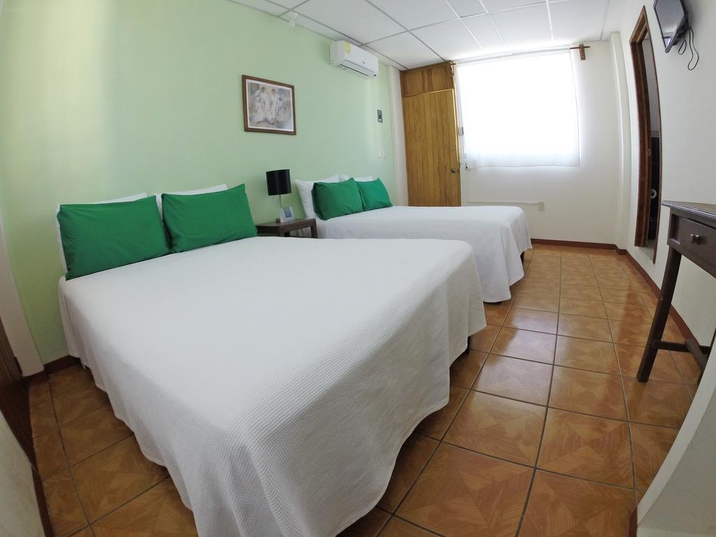 Hotel Puerto Piedra بويرتو إسكونديدو المظهر الخارجي الصورة