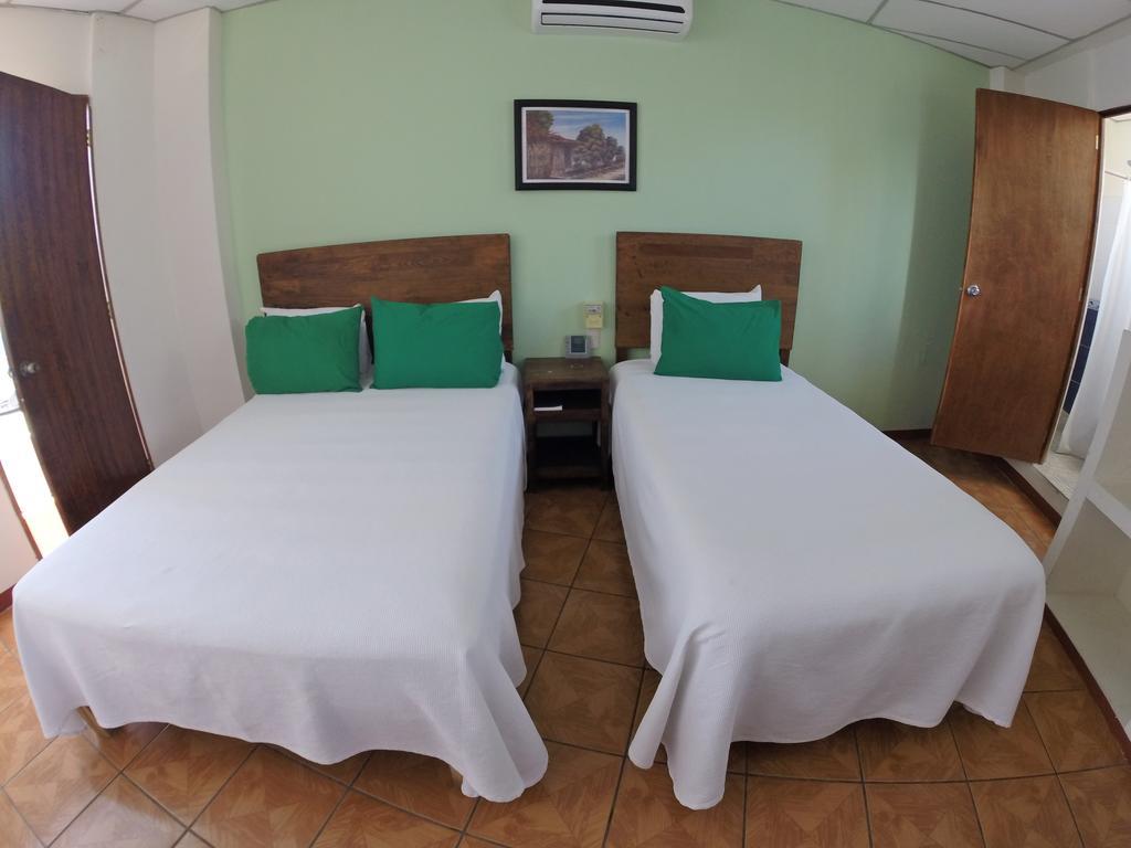 Hotel Puerto Piedra بويرتو إسكونديدو المظهر الخارجي الصورة