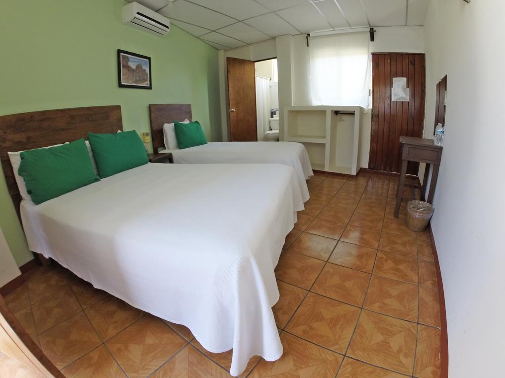 Hotel Puerto Piedra بويرتو إسكونديدو المظهر الخارجي الصورة