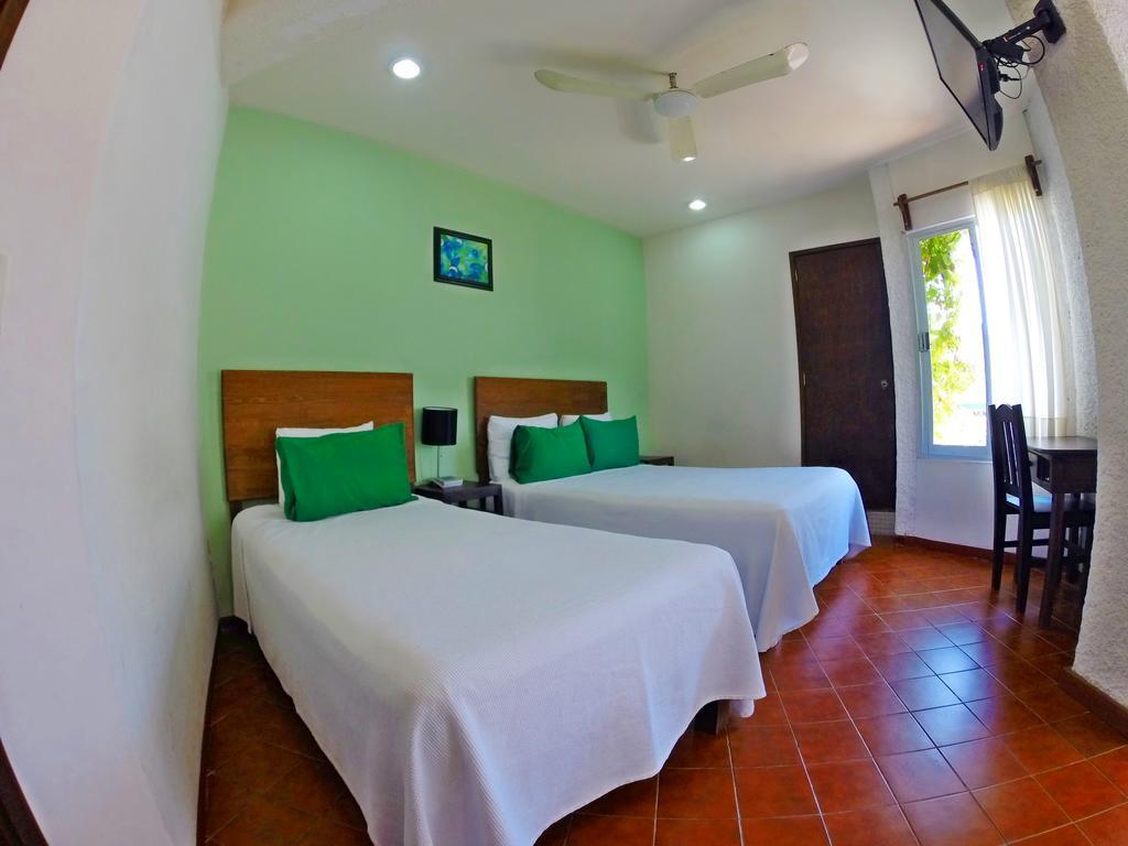 Hotel Puerto Piedra بويرتو إسكونديدو المظهر الخارجي الصورة