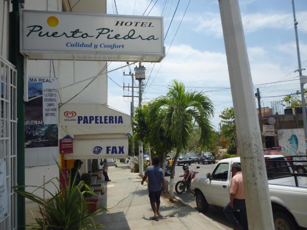Hotel Puerto Piedra بويرتو إسكونديدو المظهر الخارجي الصورة