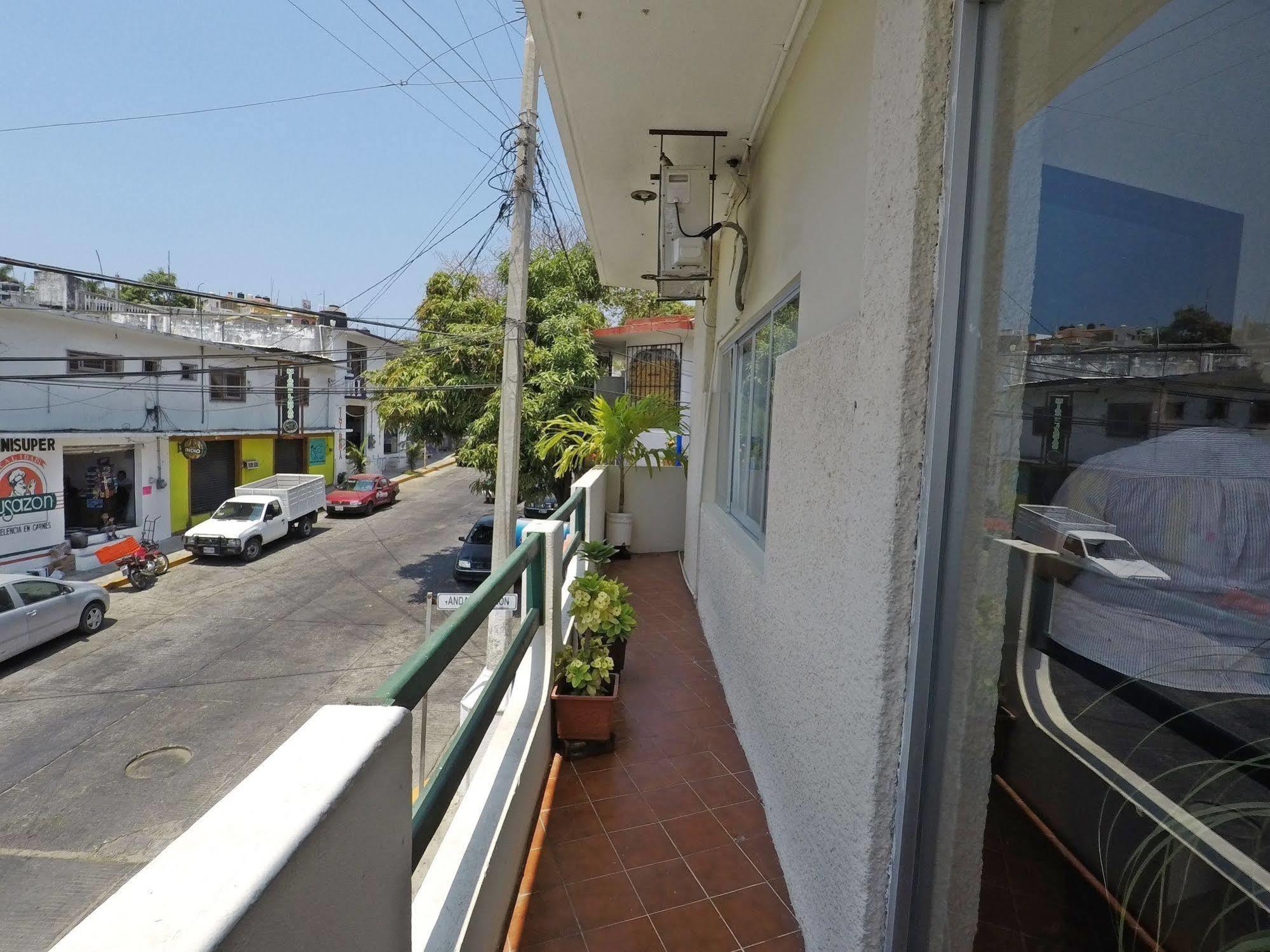 Hotel Puerto Piedra بويرتو إسكونديدو المظهر الخارجي الصورة