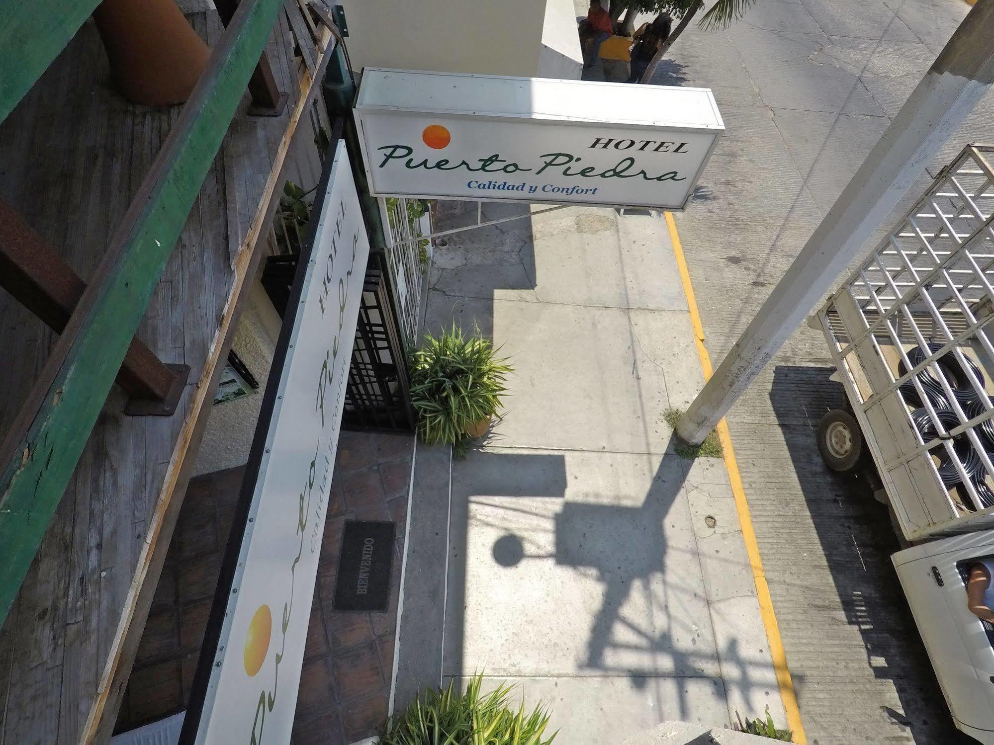 Hotel Puerto Piedra بويرتو إسكونديدو المظهر الخارجي الصورة